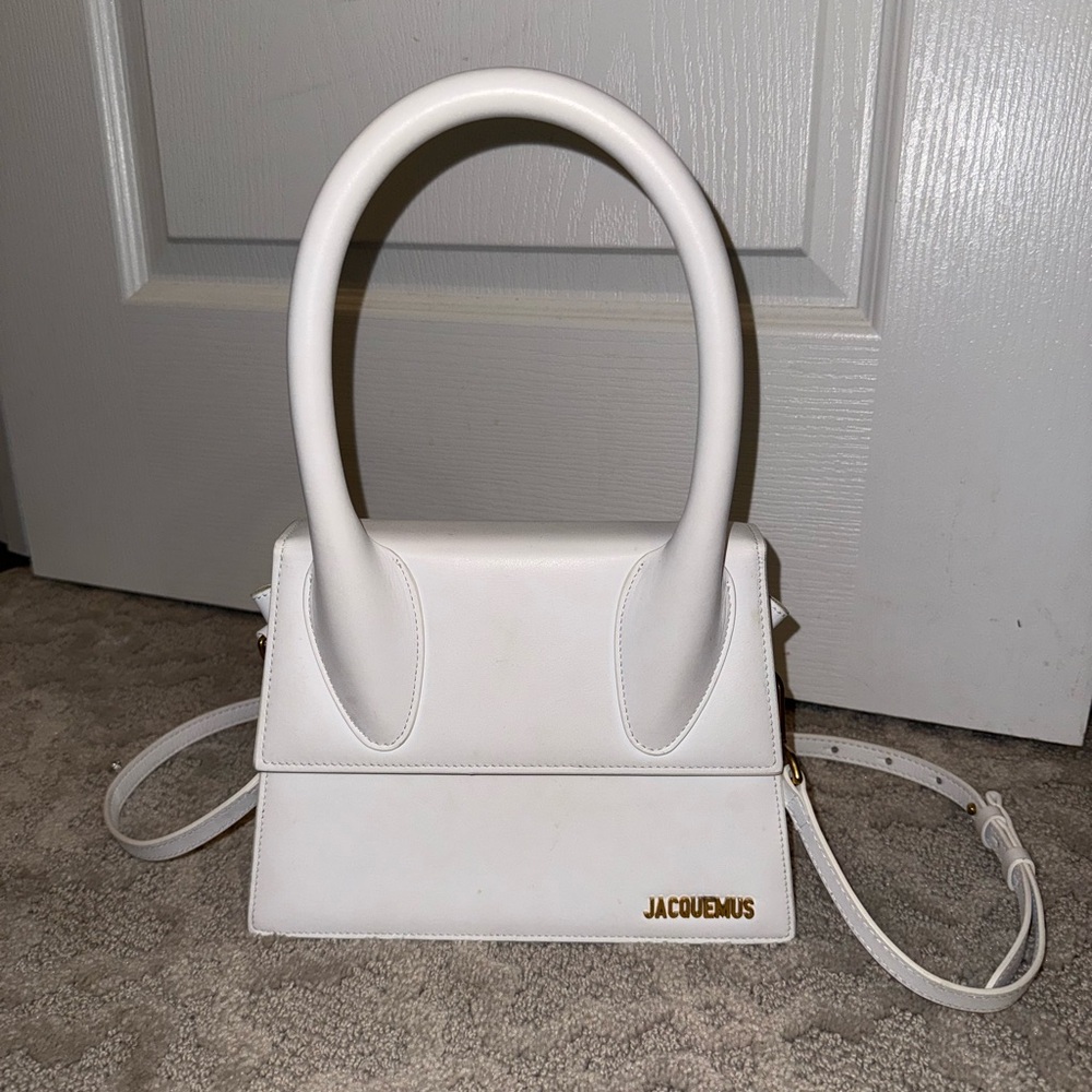 Jacquemus "Le Grand Chiquito" top handle bag in white calf leather